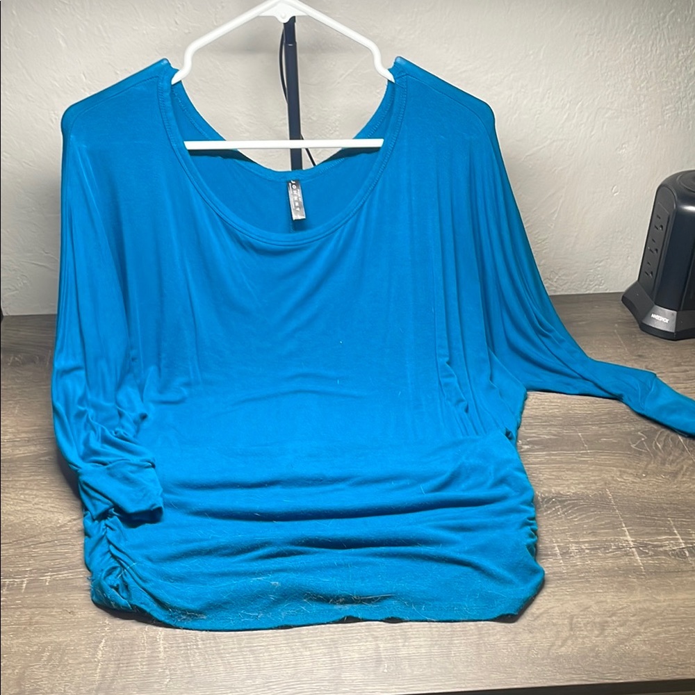 Blue and White Ruched 3/4 Sleeve Blouse